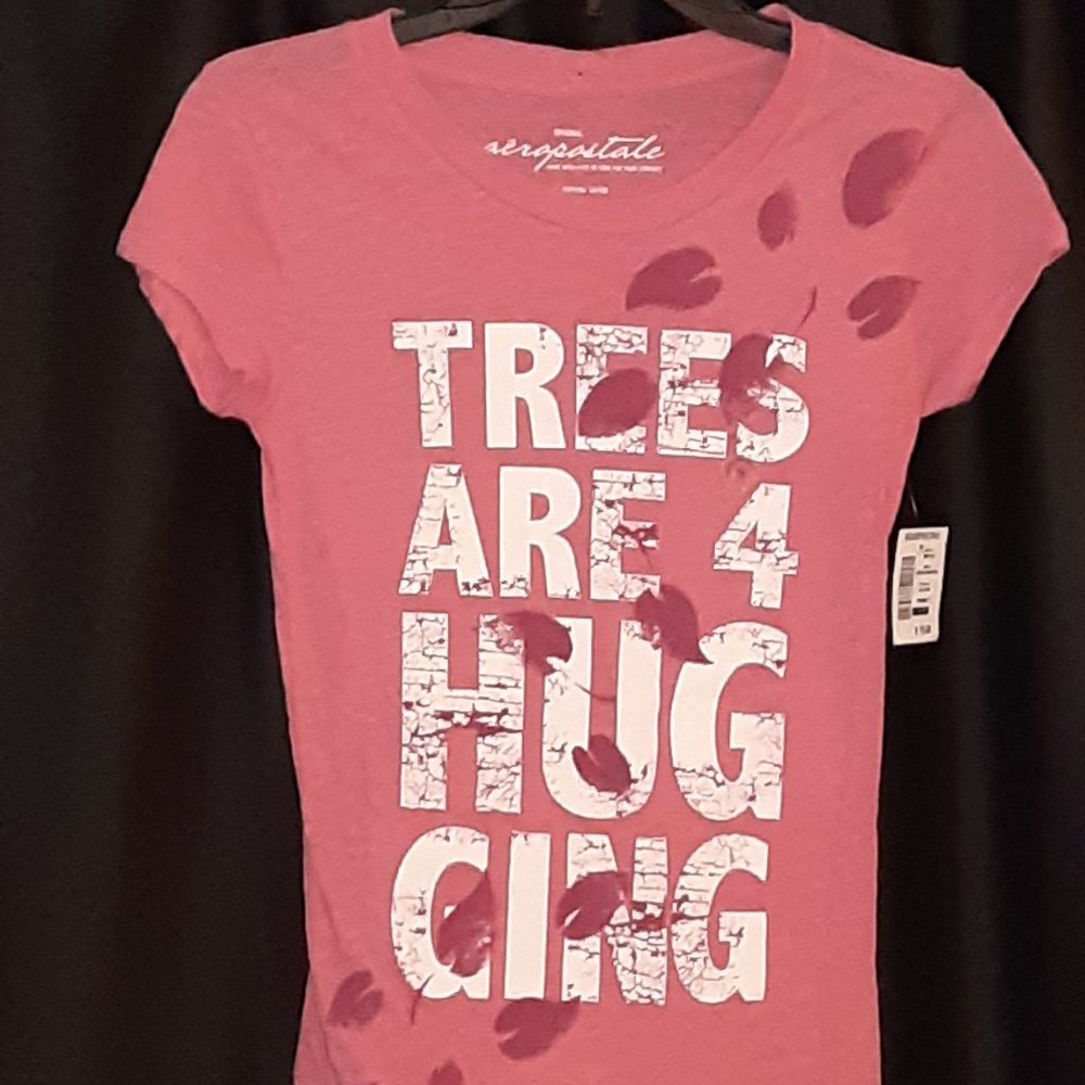 Pink Aeropostale Tee shirt